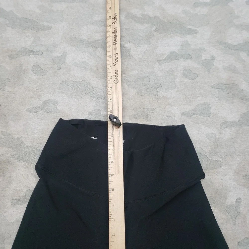 Nike Capri Leggings Womens Medium Black Dri-Fit Pull On Running Gym Yoga Outdoor